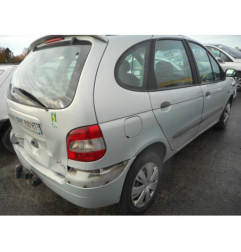 Pare choc avant RENAULT SCENIC 1