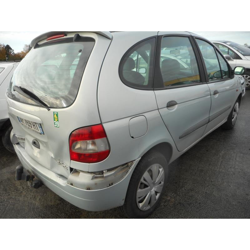 Pare choc avant RENAULT SCENIC 1 Photo n°8