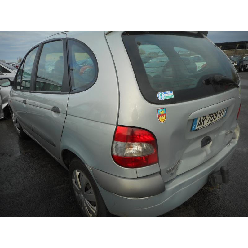 Pare choc avant RENAULT SCENIC 1 Photo n°10