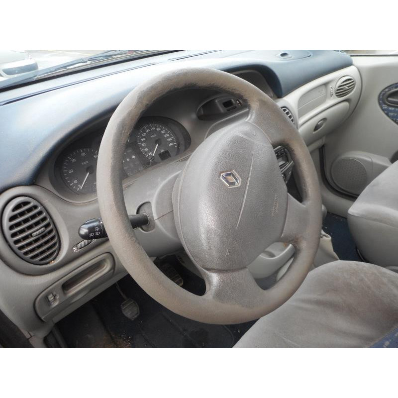 Pare choc avant RENAULT SCENIC 1 Photo n°11