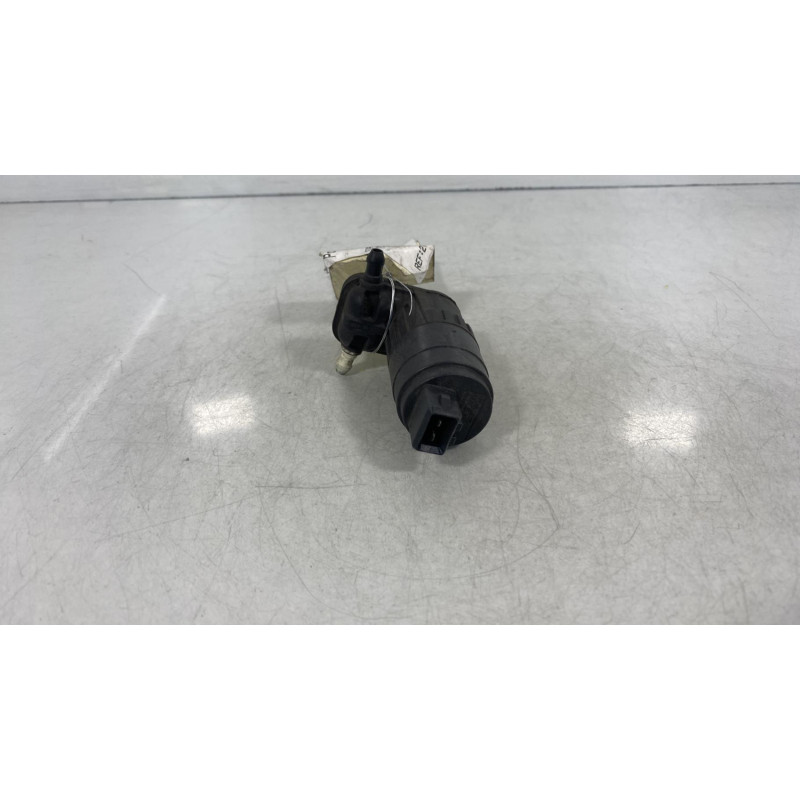 Pompe lave glace avant FIAT QUBO Photo n°2