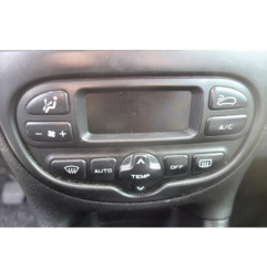 Bouton de warning PEUGEOT 206