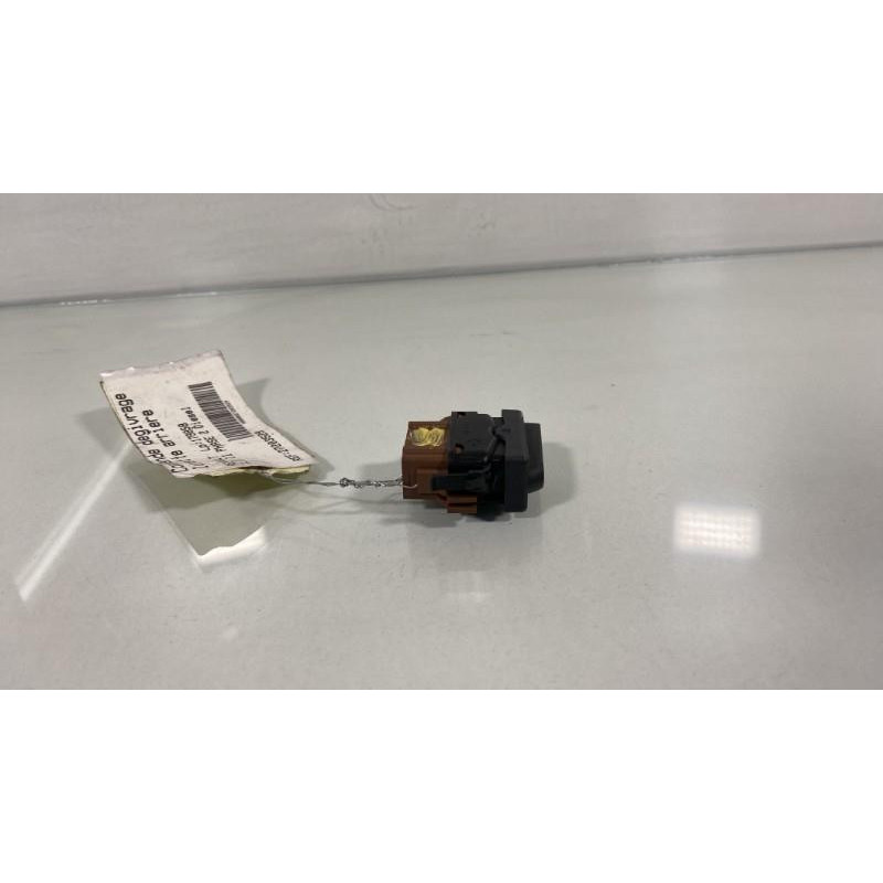 Commande degivrage lunette arriere RENAULT CLIO 2 Photo n°2