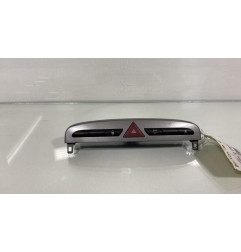 Bouton de warning PEUGEOT 308 1 Photo n°1