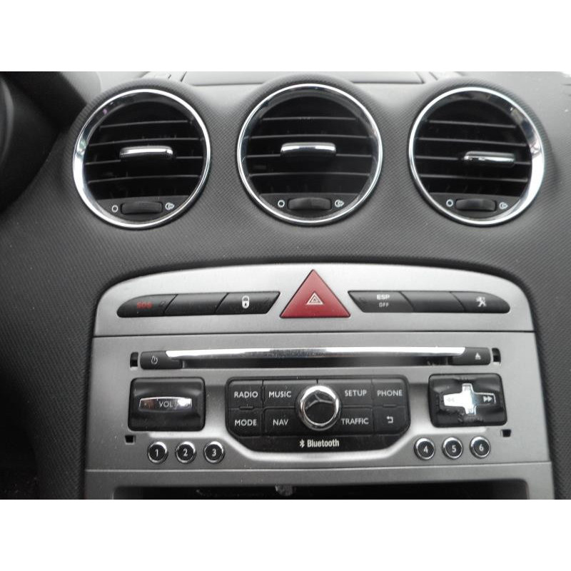 Bouton de warning PEUGEOT 308 1 Photo n°10