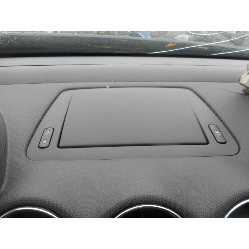 Bouton de warning PEUGEOT 308 1 Photo n°12
