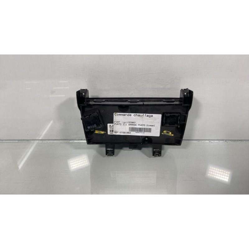 Commande chauffage FIAT GRANDE PUNTO Photo n°2