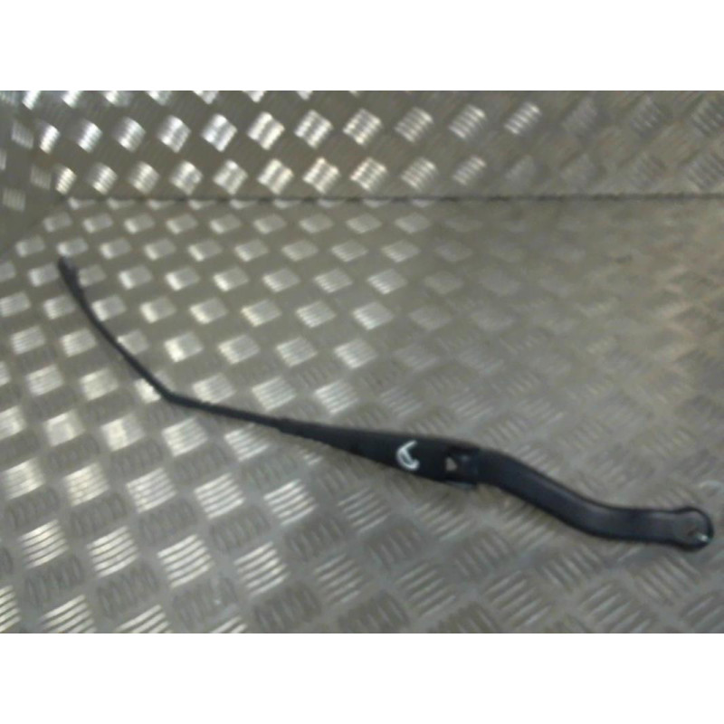 Bras essuie glace avant droit OPEL CORSA D Photo n°1