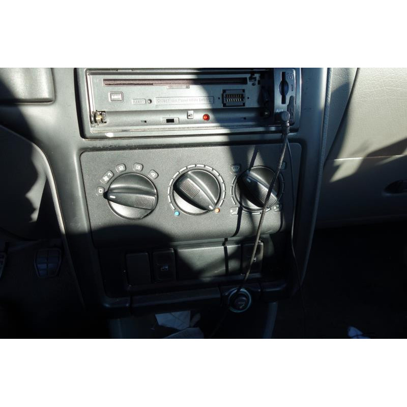 Avertisseur/Klaxon VOLKSWAGEN POLO 3 Photo n°9