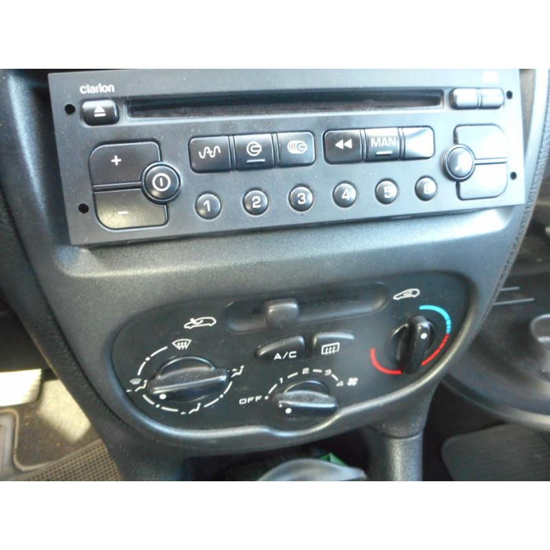 Porte arriere gauche PEUGEOT 206 Photo n°8