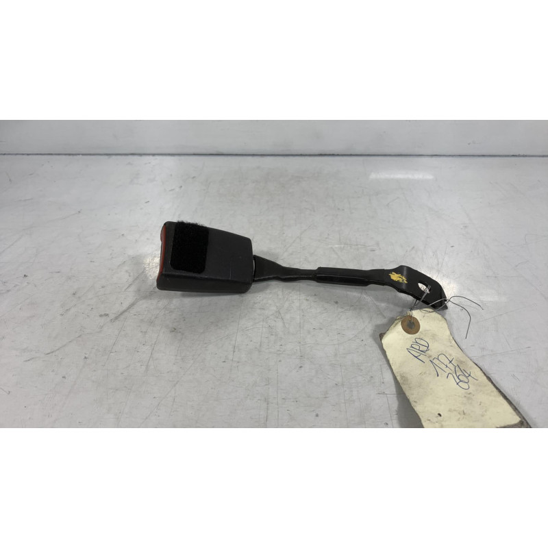 Attache ceinture arriere droit OPEL ASTRA H Photo n°1