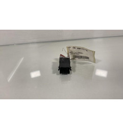 Bouton de warning VOLKSWAGEN GOLF 5