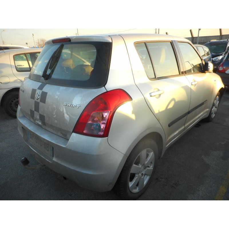 Commande anti brouillard arriere SUZUKI SWIFT 3 Photo n°7
