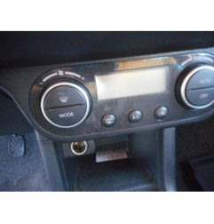 Commande anti brouillard arriere SUZUKI SWIFT 3