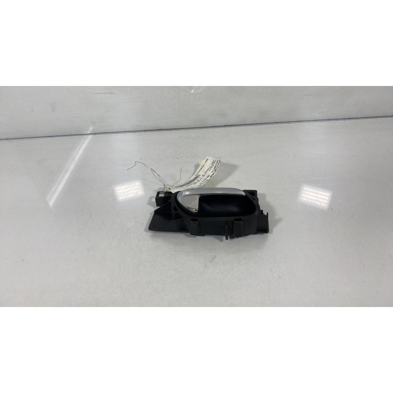 Poignee interieur avant droit PEUGEOT 407 Photo n°3