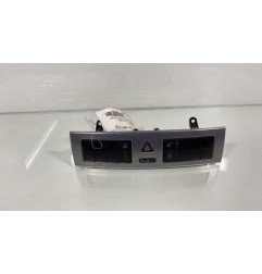 Bouton de warning MERCEDES CLASSE C 203 COUPE SPORT Photo n°1
