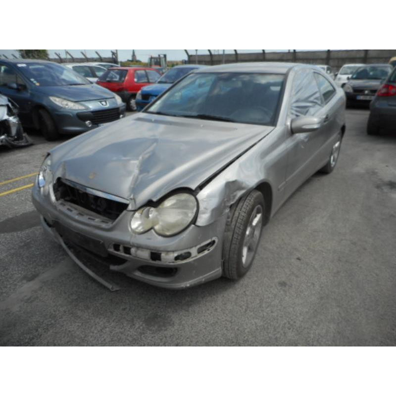 Bouton de warning MERCEDES CLASSE C 203 COUPE SPORT Photo n°4