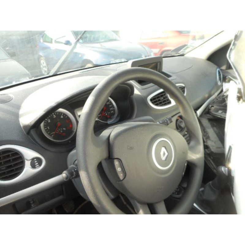 Bloc ABS (freins anti-blocage) RENAULT CLIO 3 Photo n°10