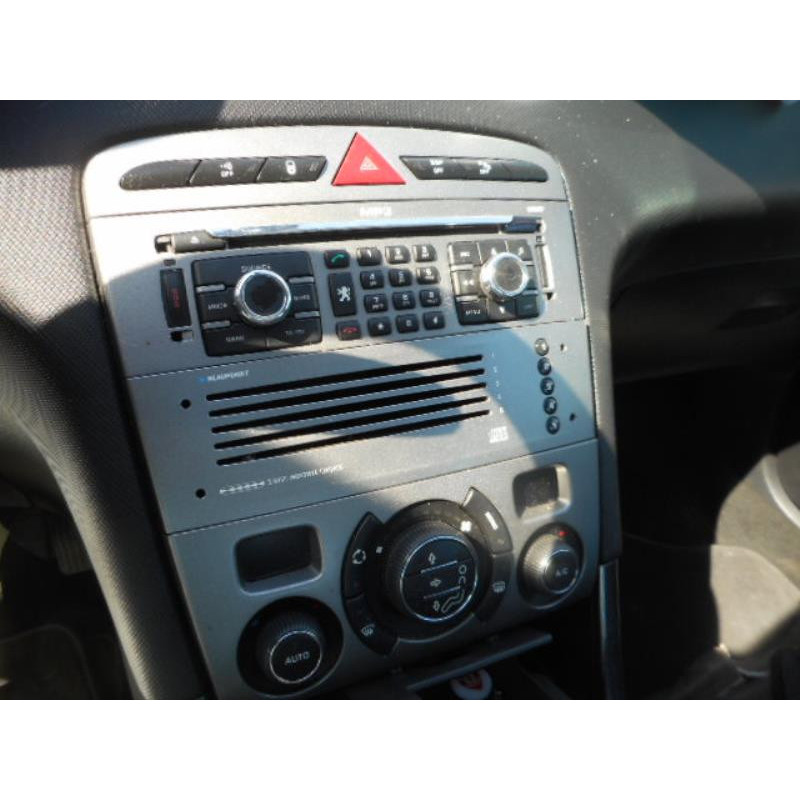 Bouton de warning PEUGEOT 308 1 Photo n°10