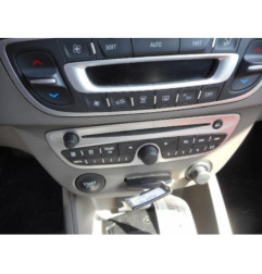 Pretensionneur de ceinture avant droit RENAULT MEGANE 3