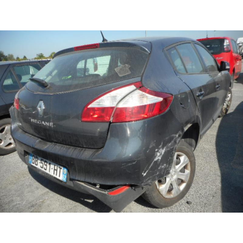 Pretensionneur de ceinture avant gauche RENAULT MEGANE 3 Photo n°6