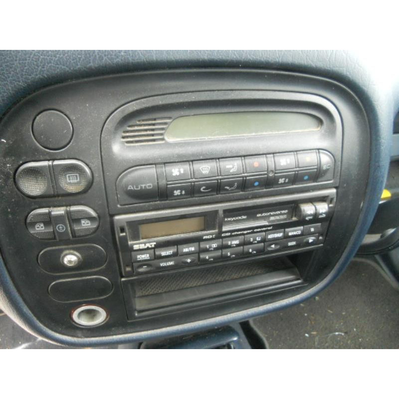 Aile avant gauche SEAT ALHAMBRA 1 Photo n°7