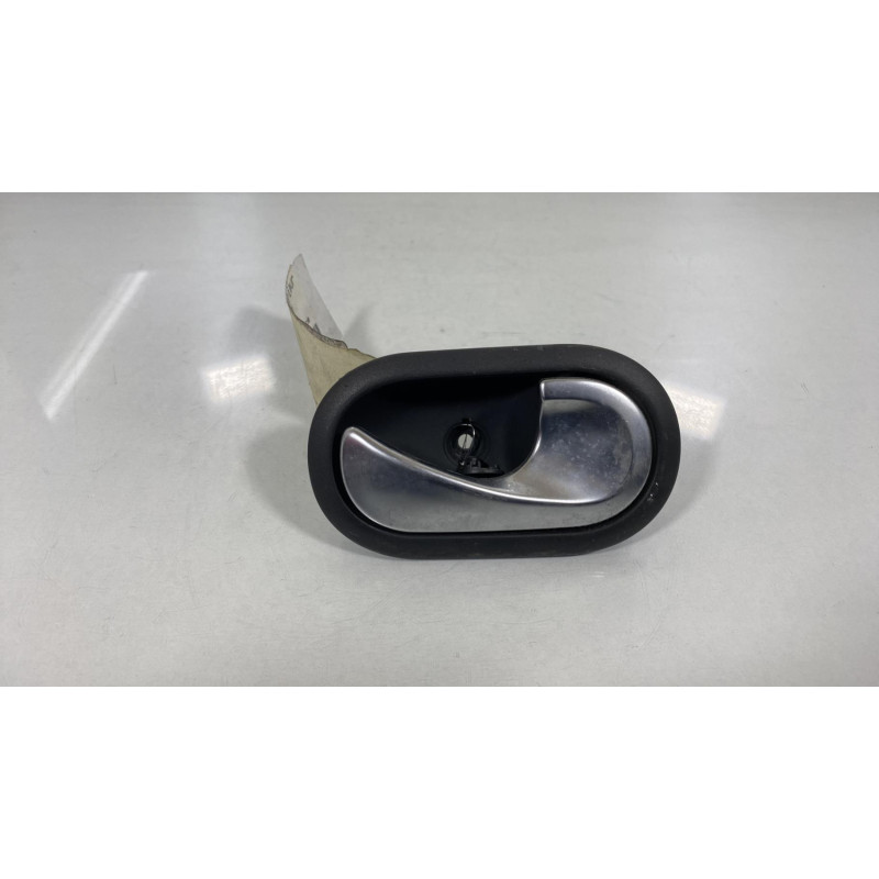 Poignee interieur arriere droit RENAULT MODUS Photo n°1