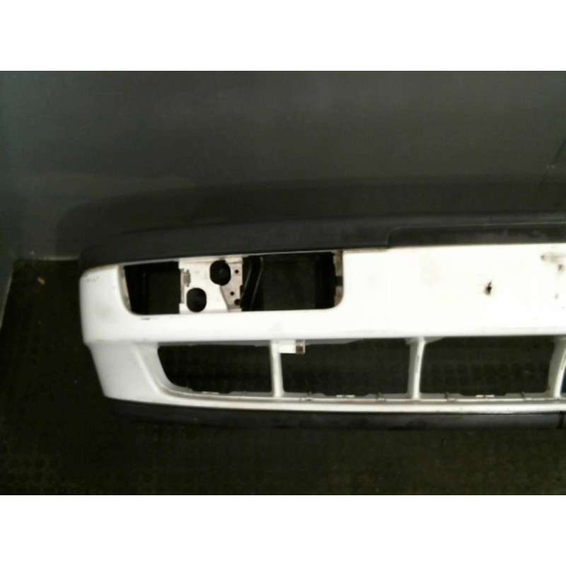 Pare choc avant VOLKSWAGEN PASSAT 3 Photo n°2