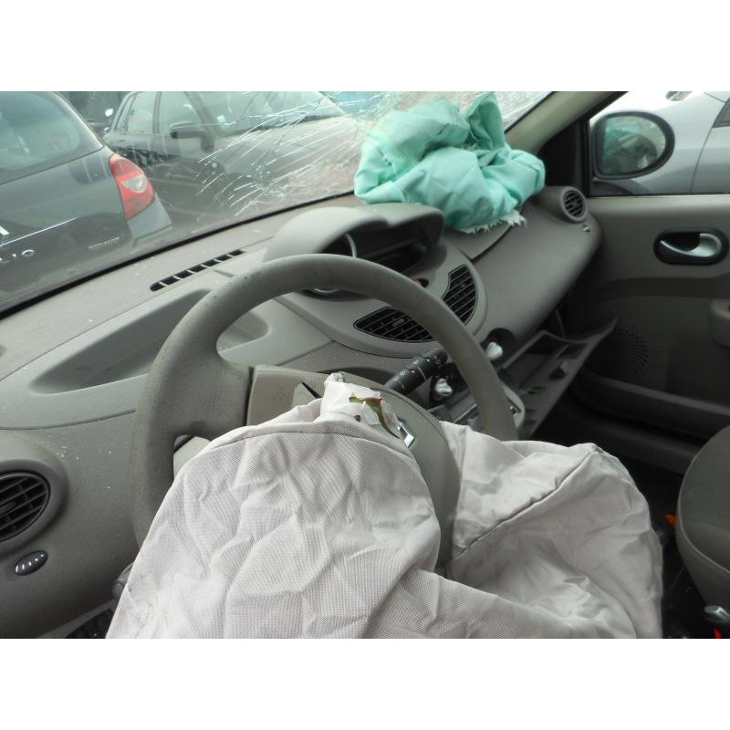 Cremaillere assistee RENAULT TWINGO 2 Photo n°5