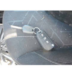 Serrure arriere gauche PEUGEOT 2008 1