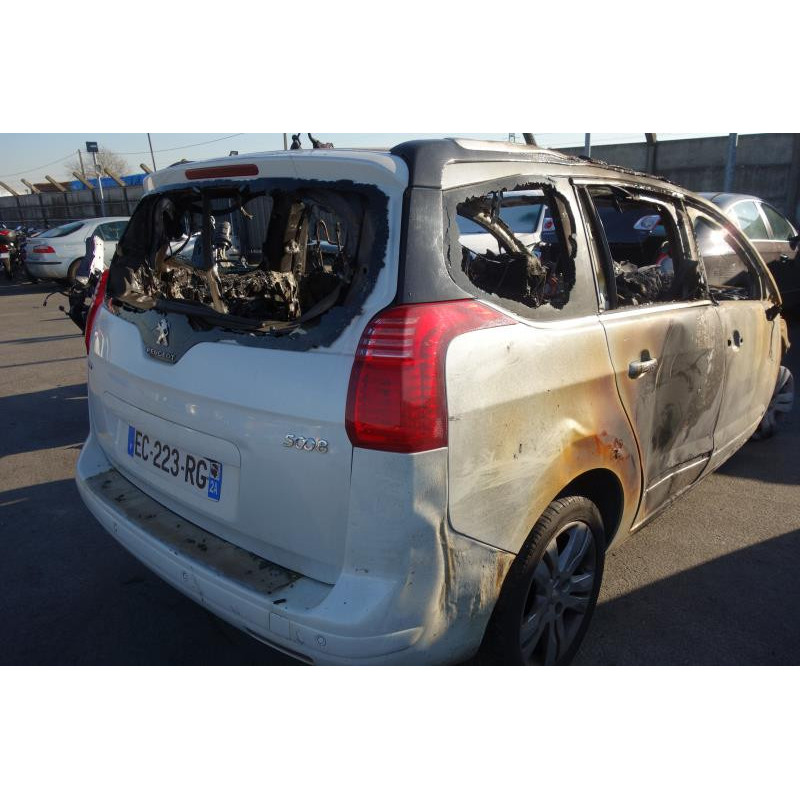Trappe d'essence PEUGEOT 5008 1 Photo n°6
