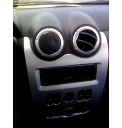 Poignee porte avant gauche DACIA LOGAN 1