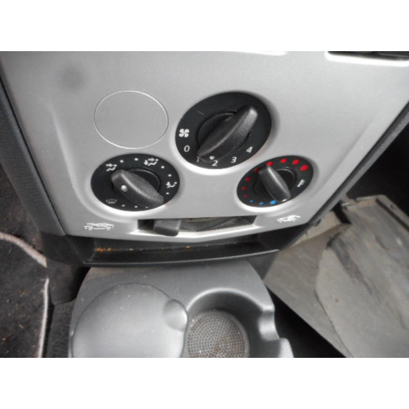 Poignee interieur avant droit DACIA LOGAN MCV 1 Photo n°10