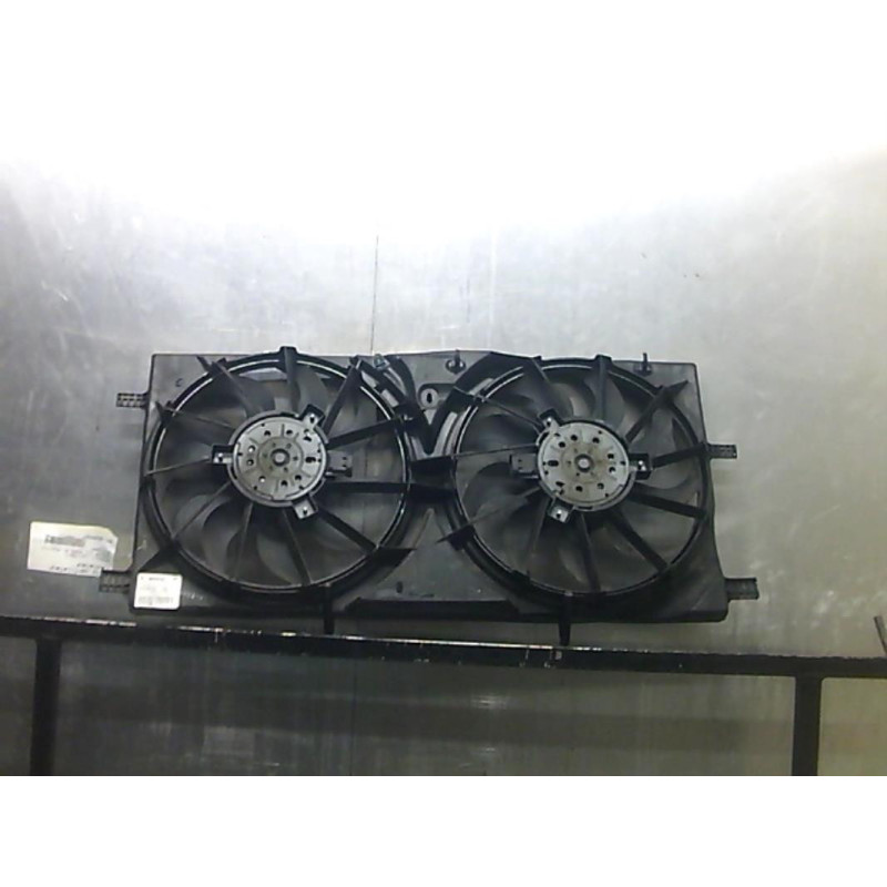 Moto ventilateur radiateur RENAULT LAGUNA 3 Photo n°2