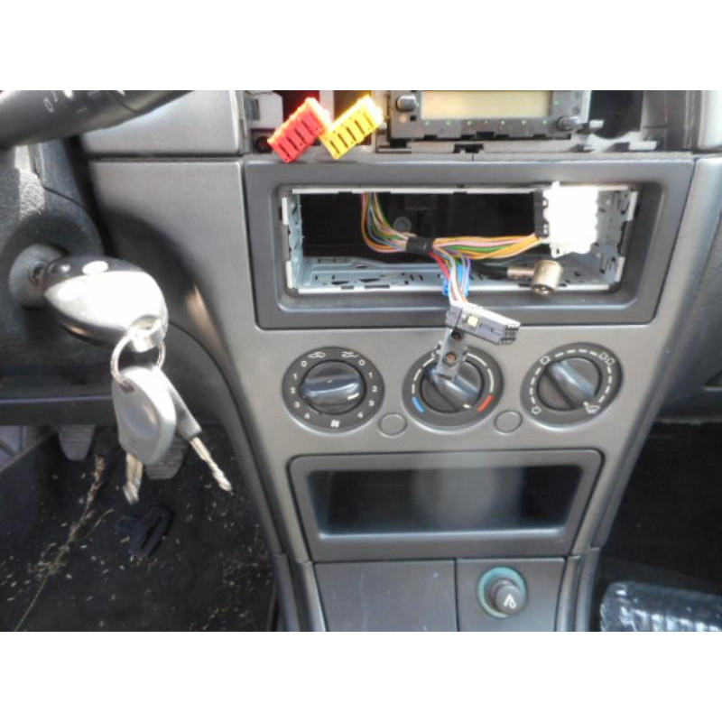Leve vitre electrique avant gauche CITROEN XSARA Photo n°8