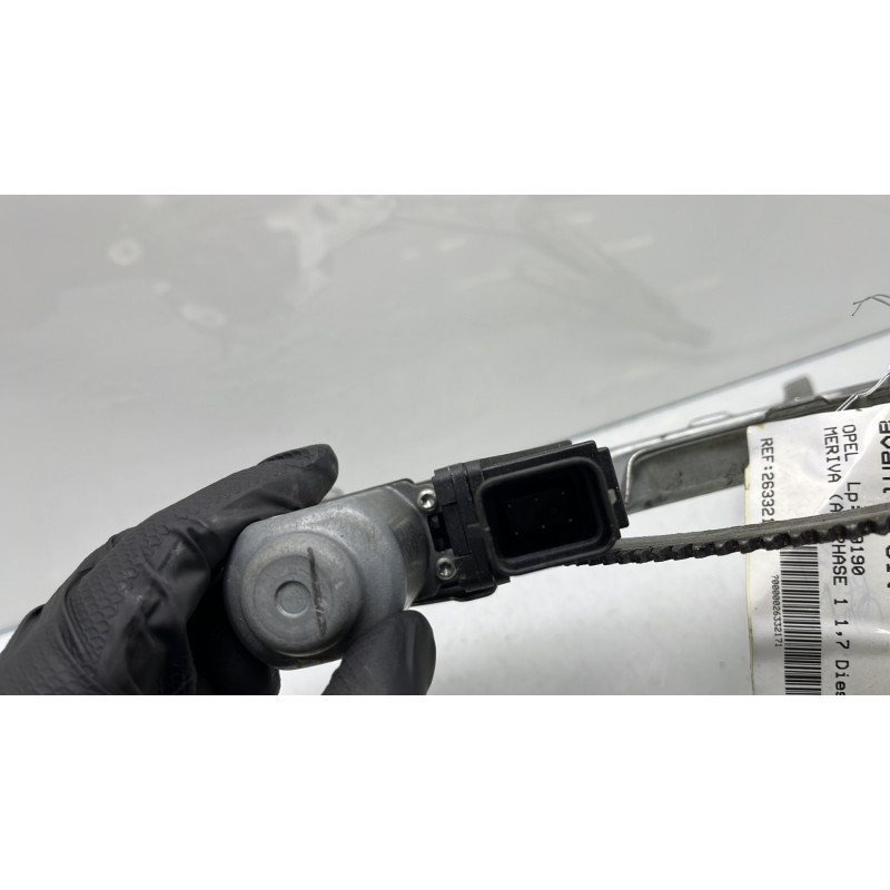 Leve vitre electrique avant droit OPEL MERIVA A Photo n°4