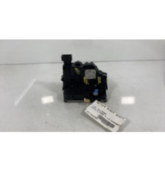 Serrure avant droit FIAT GRANDE PUNTO Photo n°1