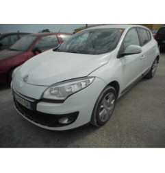 Charniere de porte avant droit RENAULT MEGANE 3