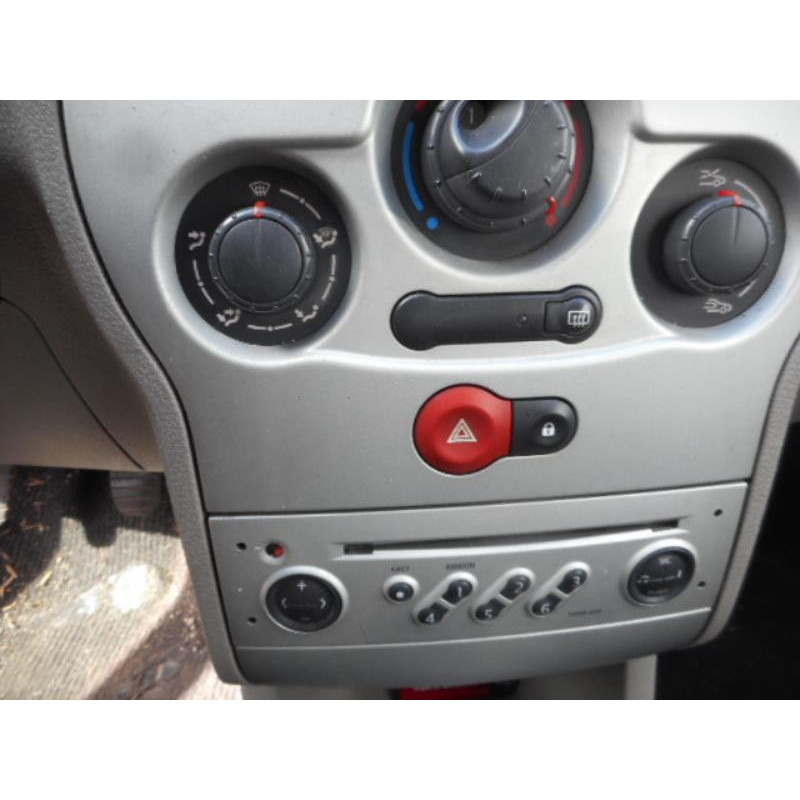 Capot RENAULT MODUS Photo n°7
