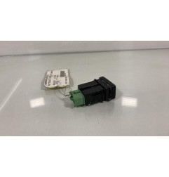 Commande anti brouillard arriere SUZUKI SWIFT 3
