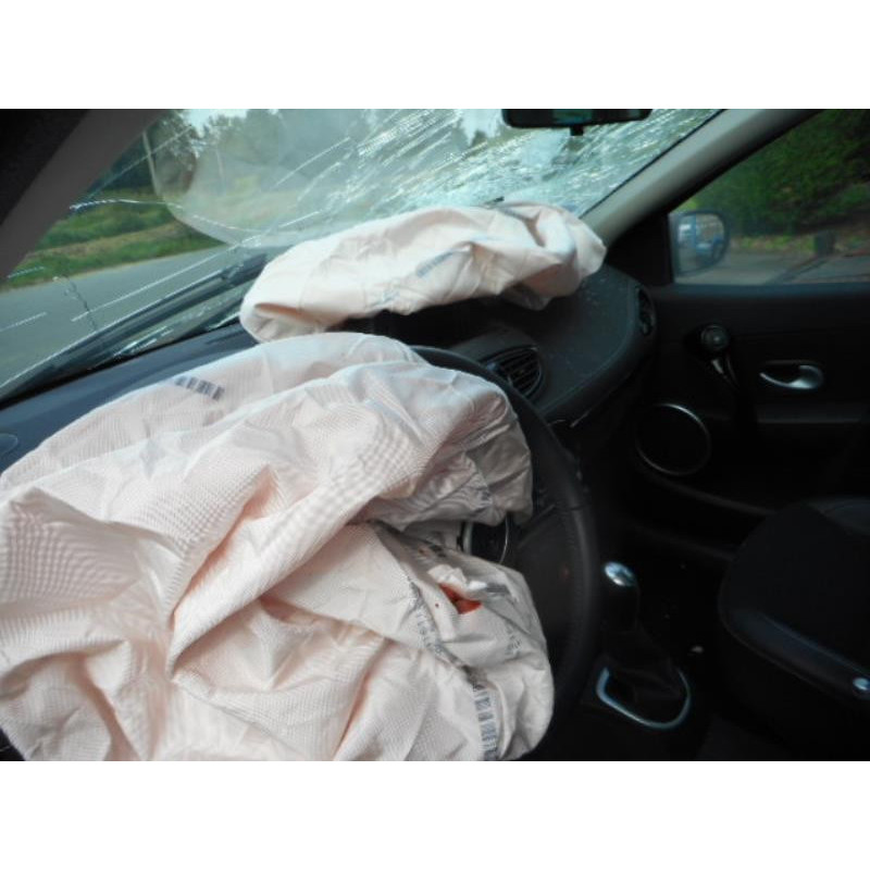 Ecran GPS RENAULT CLIO 3 Photo n°9