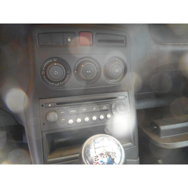 Boite a gants CITROEN C3 PICASSO Photo n°8