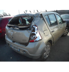 Poignee interieur avant droit DACIA SANDERO 1