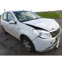 Poignee interieur avant droit DACIA SANDERO 1