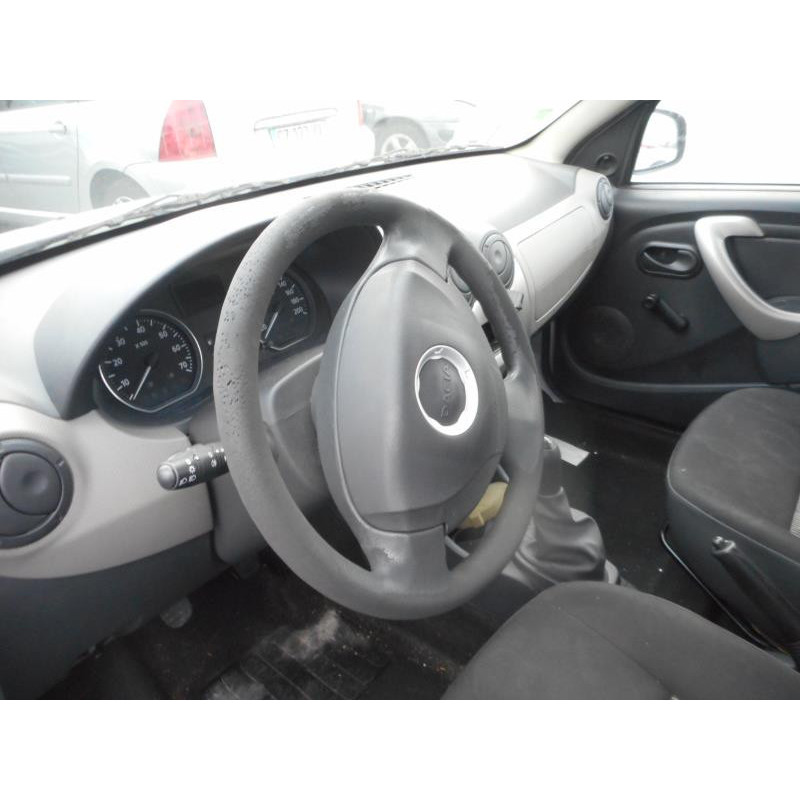 Trappe d'essence DACIA SANDERO 1 Photo n°9