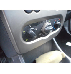Trappe d'essence DACIA SANDERO 1