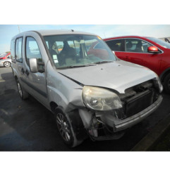 Crosse arriere droit FIAT DOBLO 1