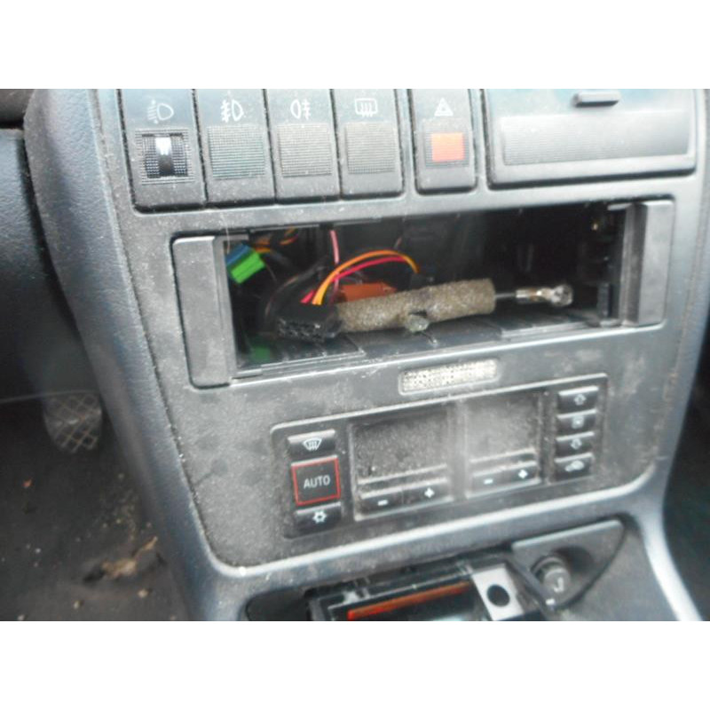 Commande chauffage AUDI A4 1 Photo n°9