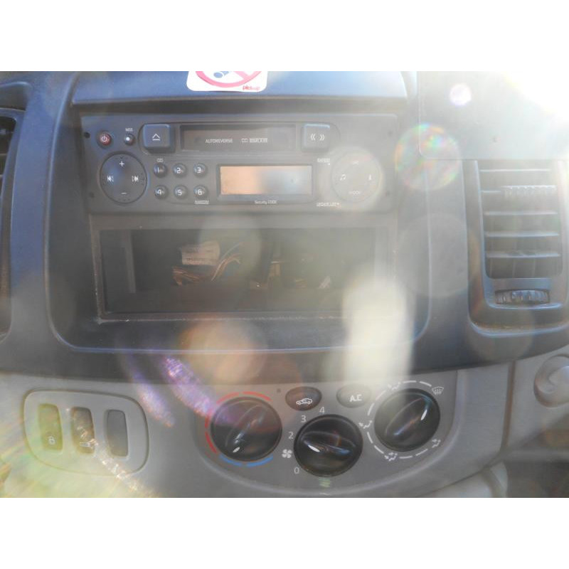 Capot RENAULT TRAFIC 2 Photo n°7
