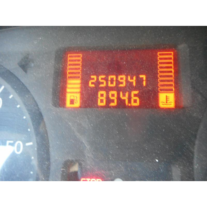 Capot RENAULT TRAFIC 2 Photo n°9